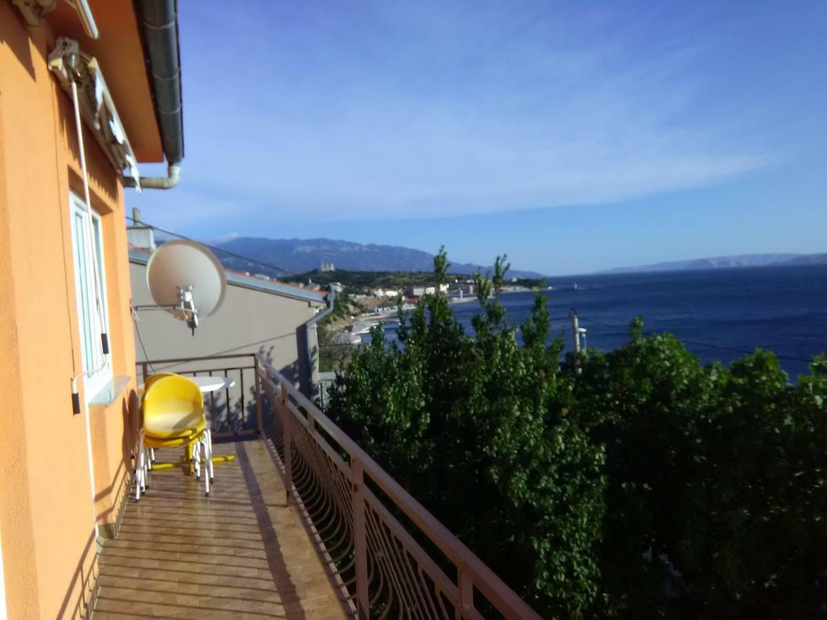 Apartments Mare Croatia Сен Екстериор снимка